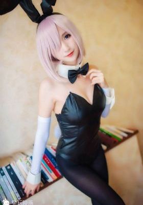男生女生向前冲2024